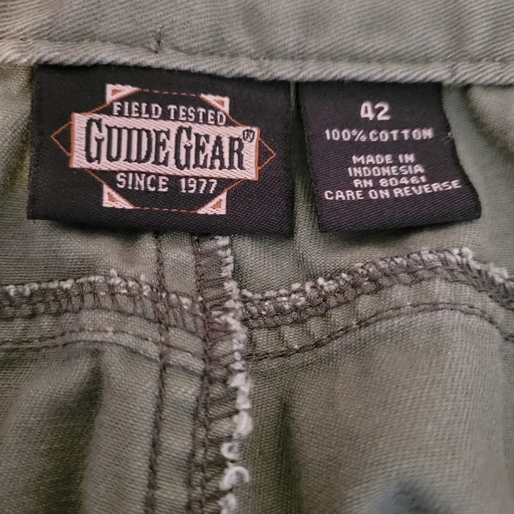 ‎Guide Gear hiking shorts